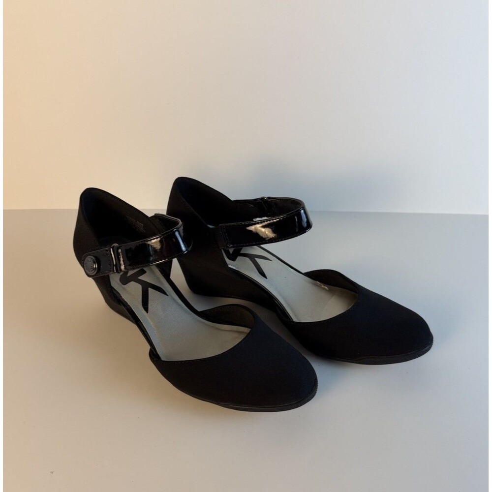 Anne Klein AK Sport Black Tasha Wedge Pumps Heel Ankle Strap Shoes Size 6 1/2 M